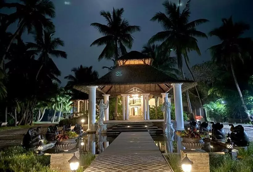 ホテル Lagoon Sarovar Premiere Resort   Pondicherry