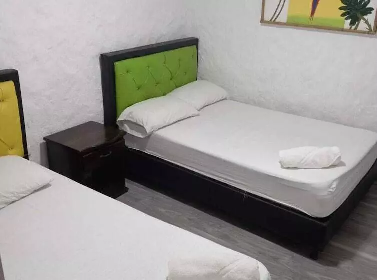 ホテル Las Flores