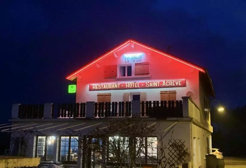 Hotelli Logis Hôtel Restaurant Le 1050