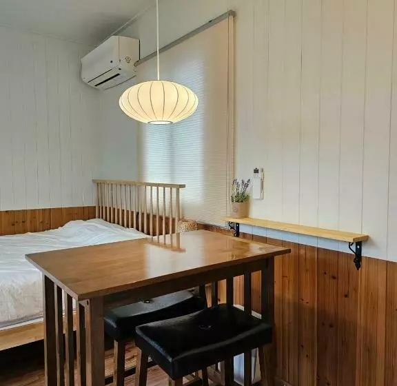 Majatalo Stay Erba
