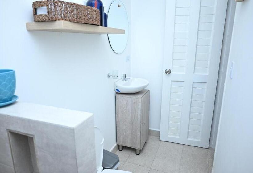 استراحتگاه Quinta Del Mar Crystal Beach