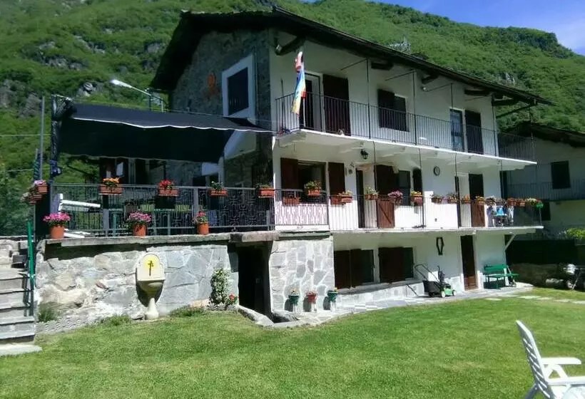 Aamiaismajoitus (B&B) La Ghita