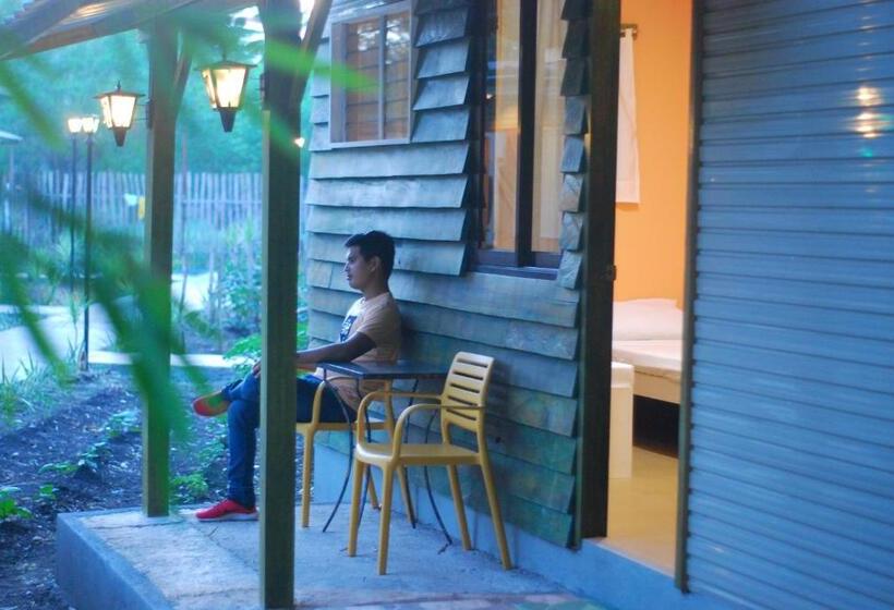 בית מלון כפרי 13 Ways Room Rentals