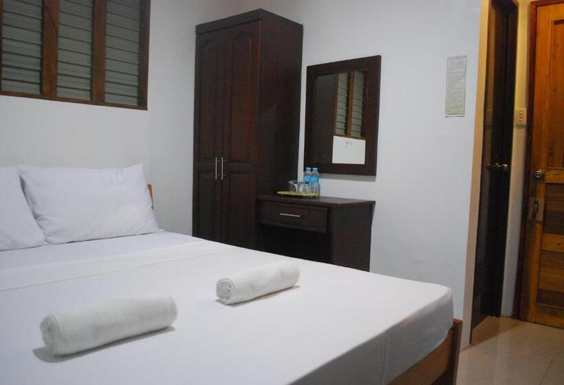 בית מלון כפרי 13 Ways Room Rentals