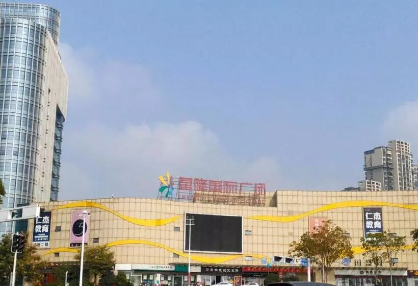 Hotelli 7days Inn Xuancheng High Speed Station