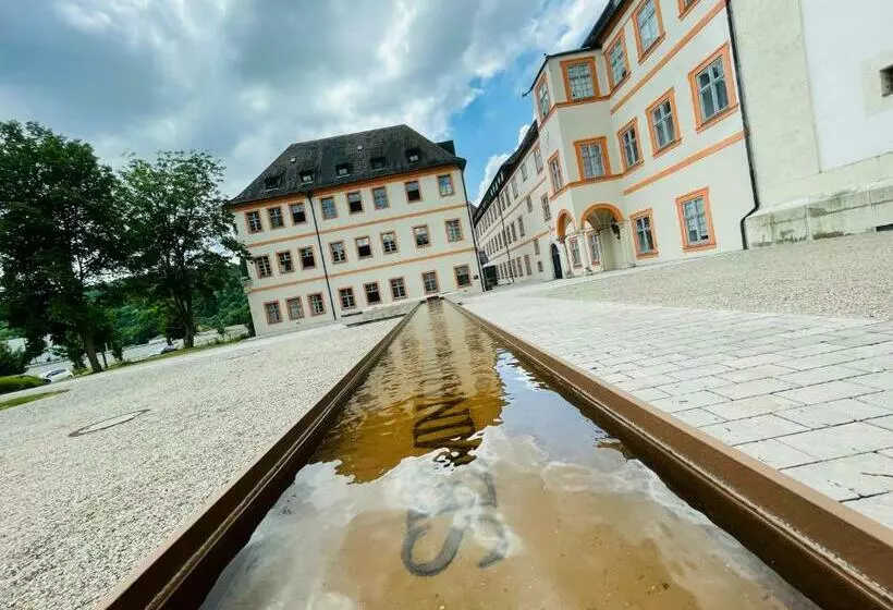 Hotelli Bischöfliches Seminar St. Willibald