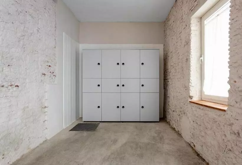 Numa I Jondo Apartments