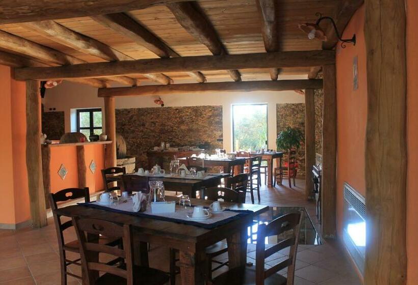 Bed and Breakfast Antico Casale