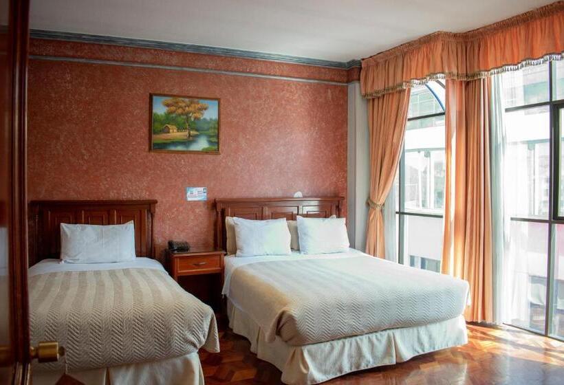 هتل Diamante Azul