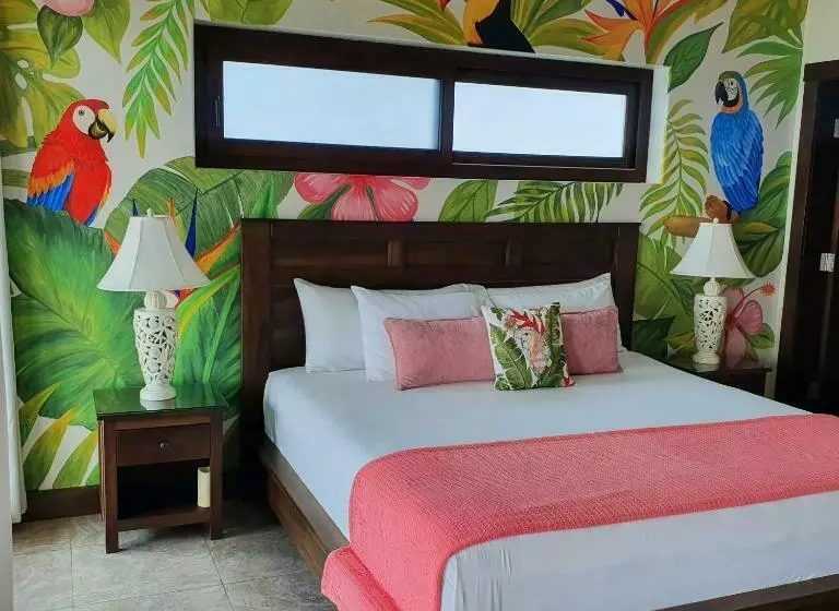 هتل Fishers Landing Boutique