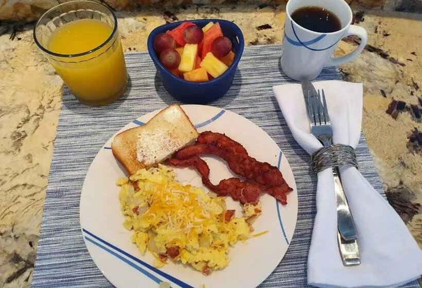 هتل Fishers Landing Boutique