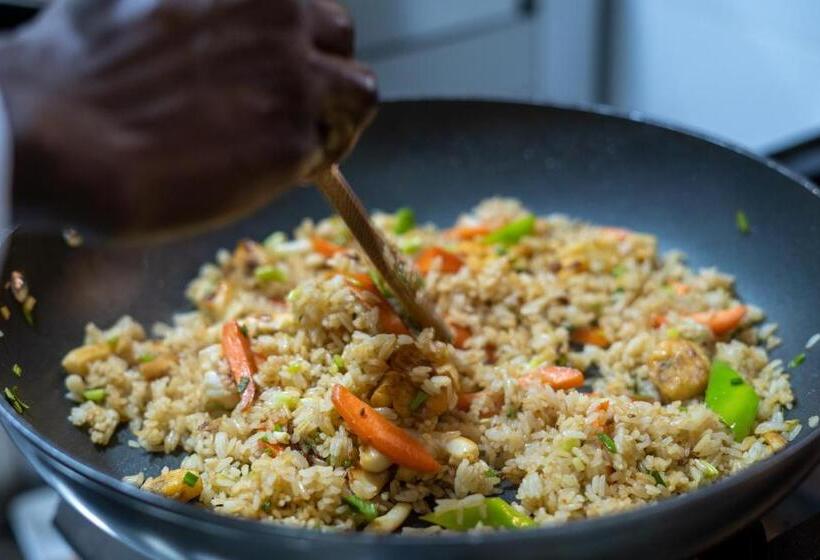 בית מלון כפרי G.c Royal