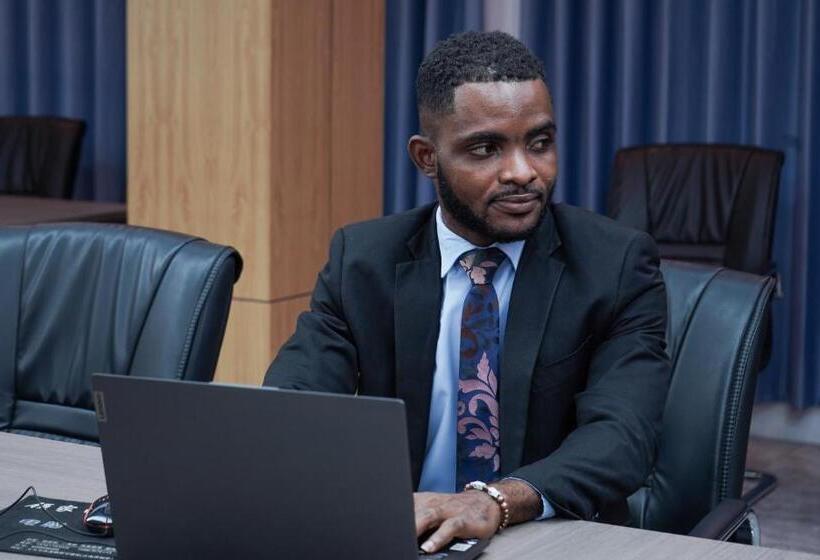 בית מלון כפרי G.c Royal