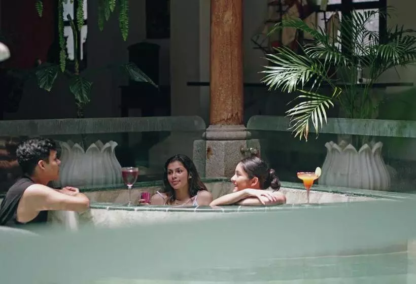 Indian Palace Hotel Boutique Spa & Restaurante