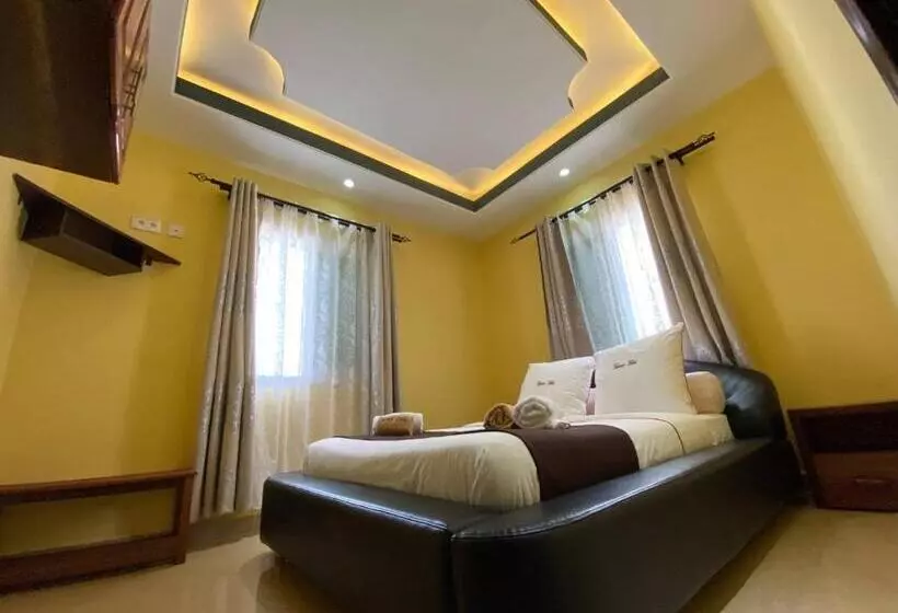 Human Hotel Ivato