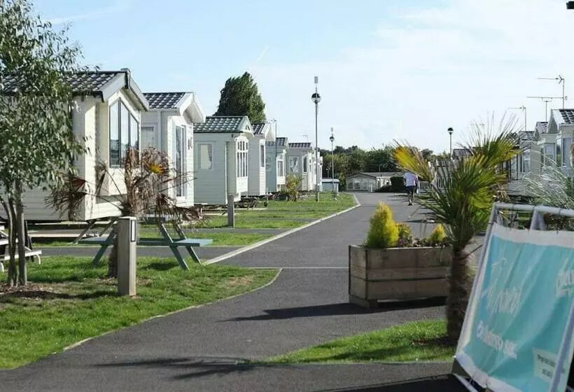 Mersea Island By Away Resorts