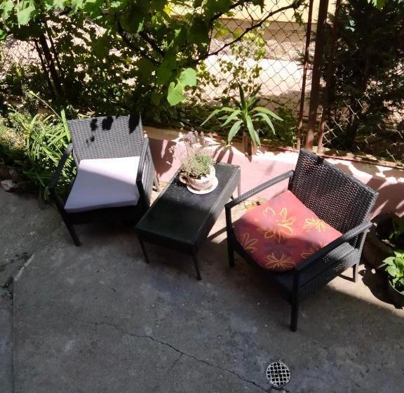 Pensjonat Camera Cu Baie Tina