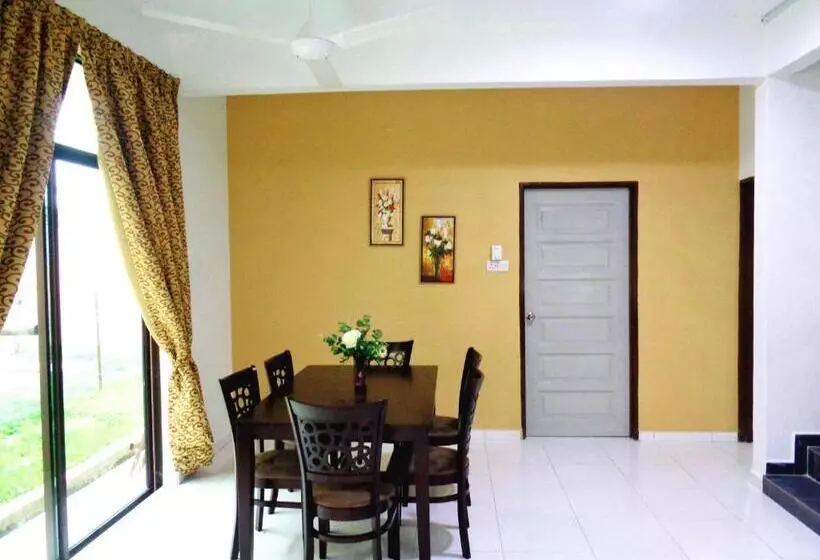 Majatalo Dview Guest Houses