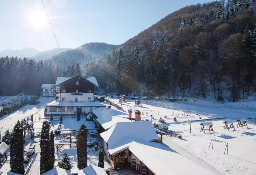 ペンション Miruna