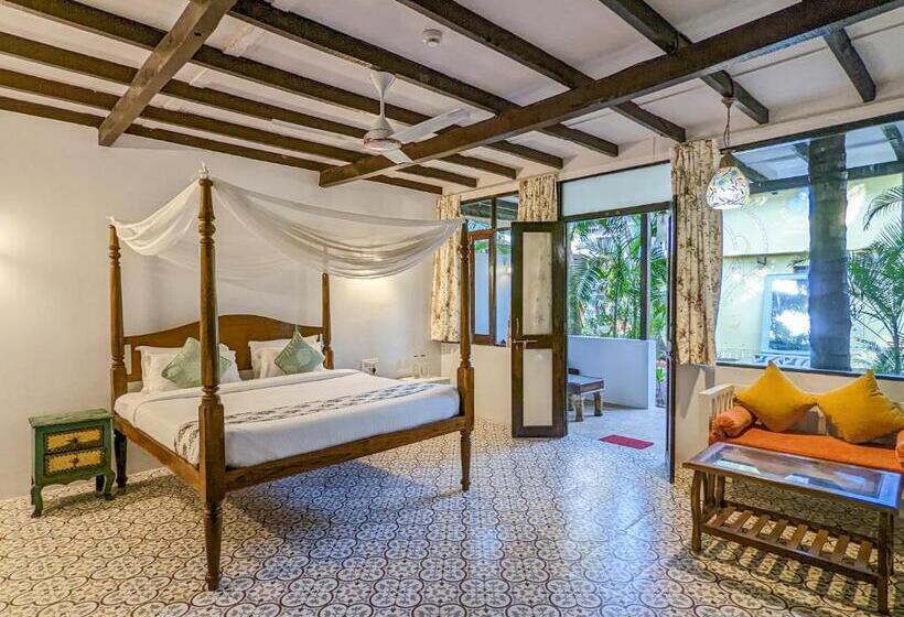 בית מלון כפרי De Soul Sante Morjim Goa