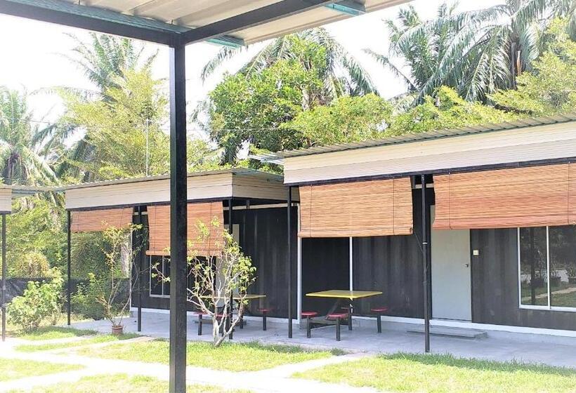 Schronisko Hasina Resort@sedili