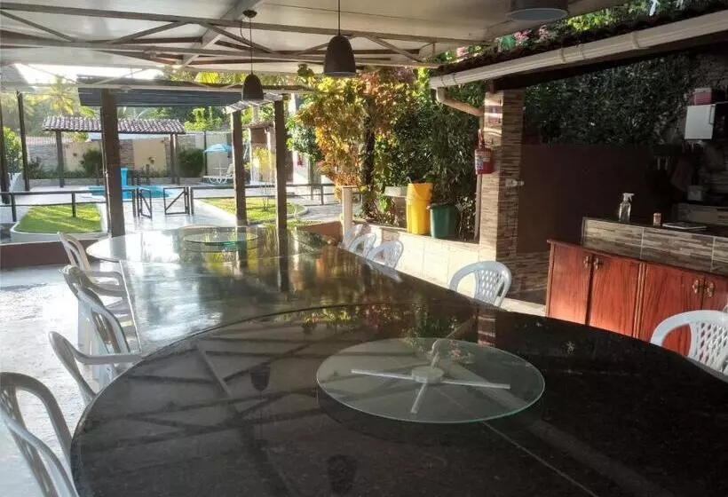 Retkeilymaja Pousada Santa Tereza