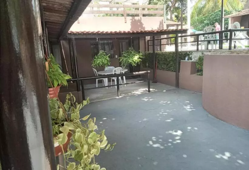 Retkeilymaja Pousada Santa Tereza