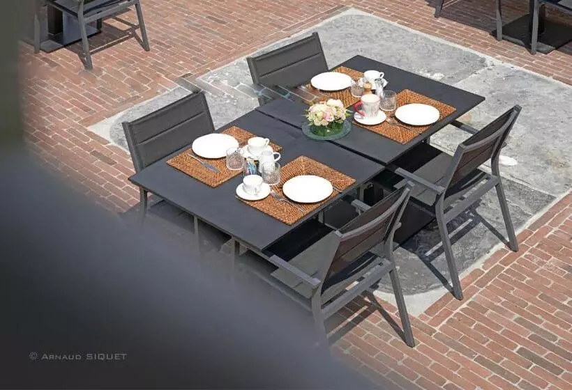 Aamiaismajoitus (B&B) A Coque Line