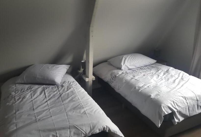 住宿加早餐 Het Zwanennest