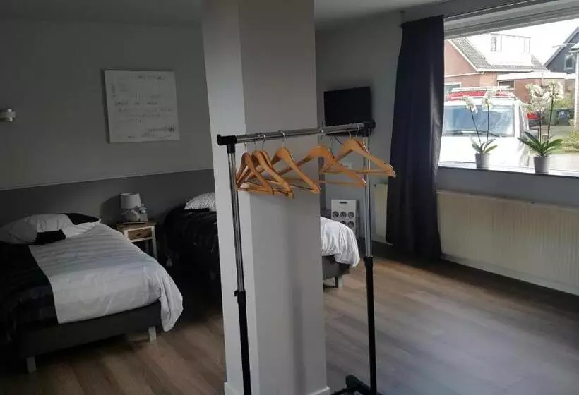 Aamiaismajoitus (B&B) Het Zwanennest