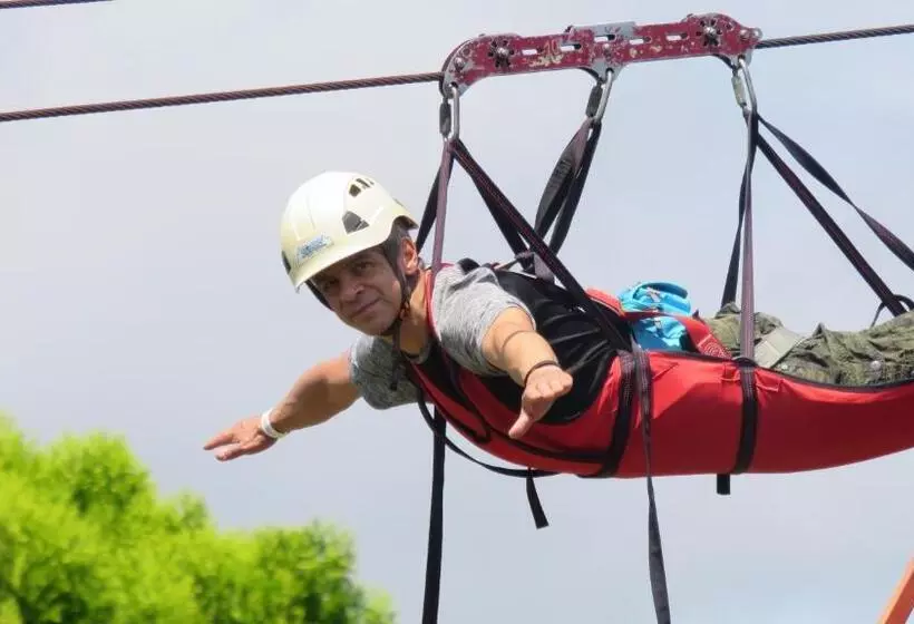 ベッドアンドブレックファースト Las Cabañas Del Escobo   Cabaña Tucán