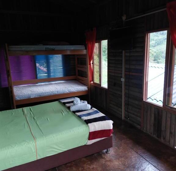 Bed & Breakfast Las Cabañas Del Escobo Cabaña Tucán