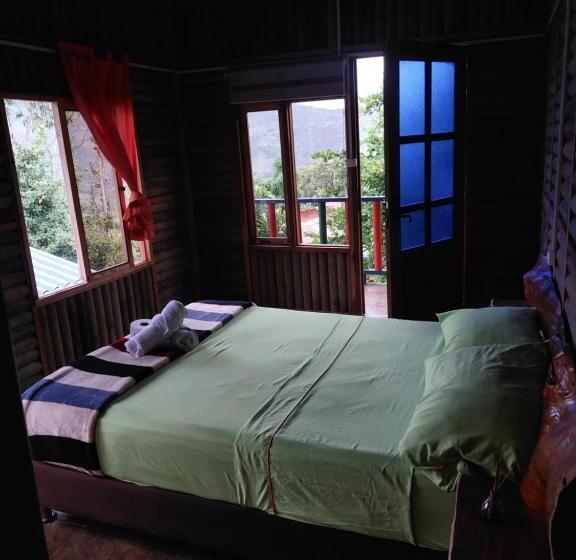 Bed & Breakfast Las Cabañas Del Escobo Cabaña Tucán