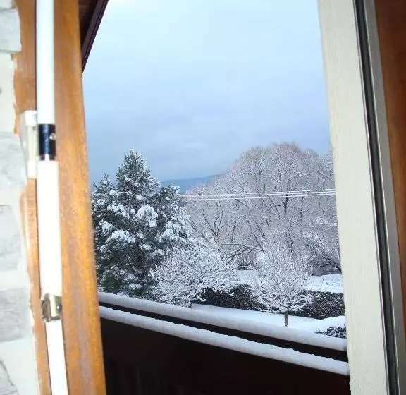 ベッドアンドブレックファースト Le Clos Pré