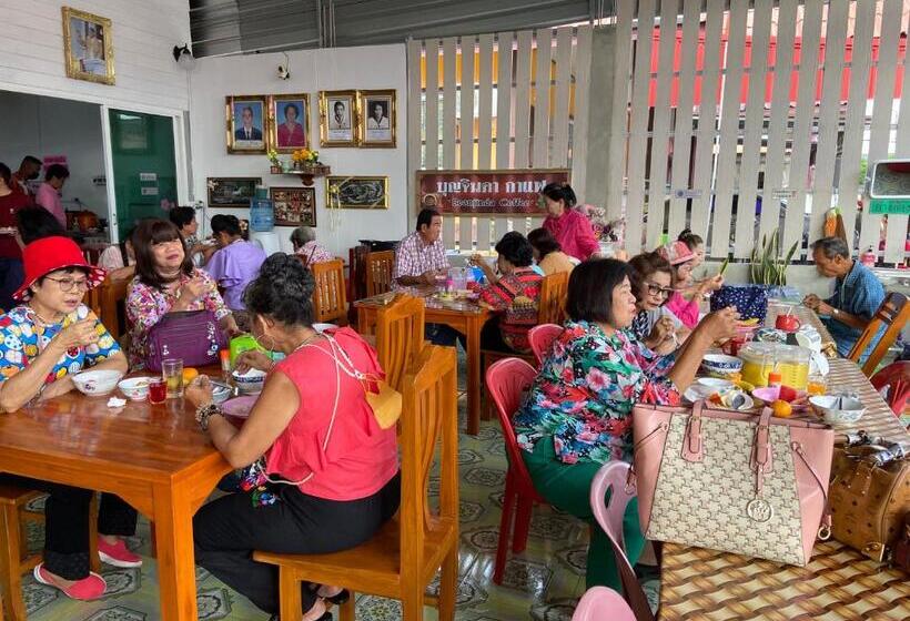 Otel บุญจินดา รีสอร์ท