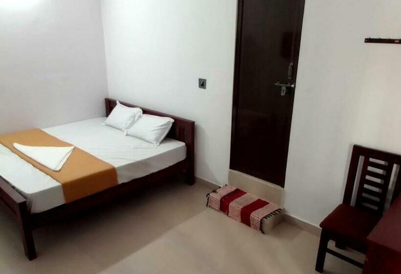 Hôtel Emirates Residency