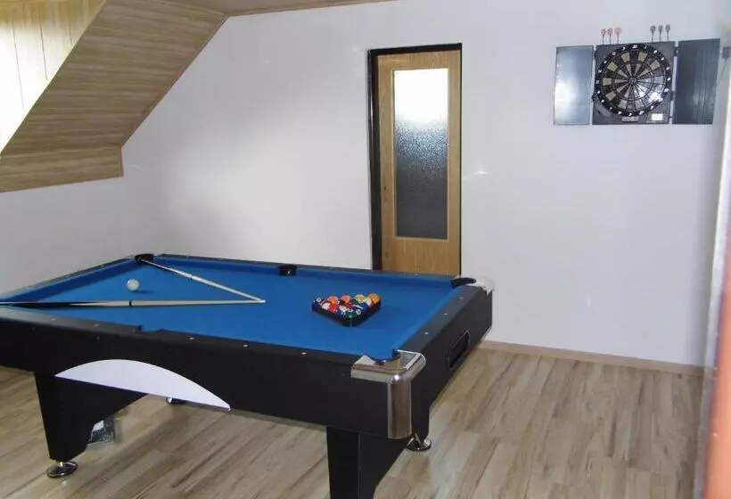 Majatalo Guest House Kovalik