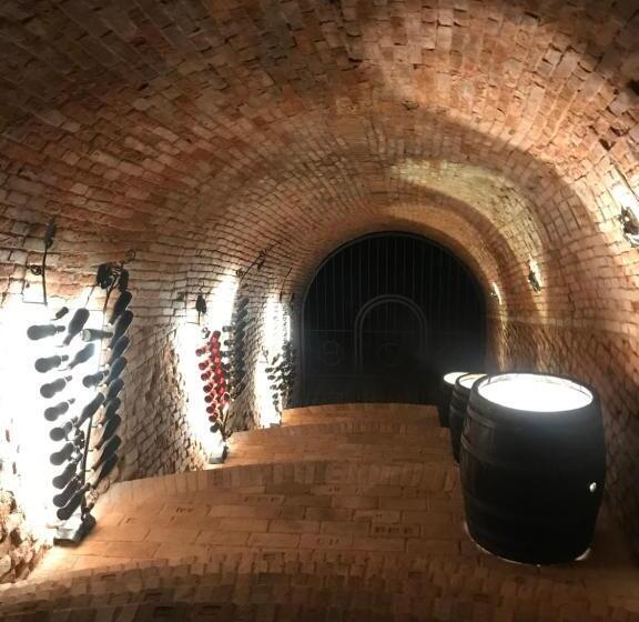 ペンション Vinný Tunel