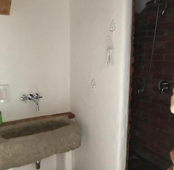 ペンション Vinný Tunel