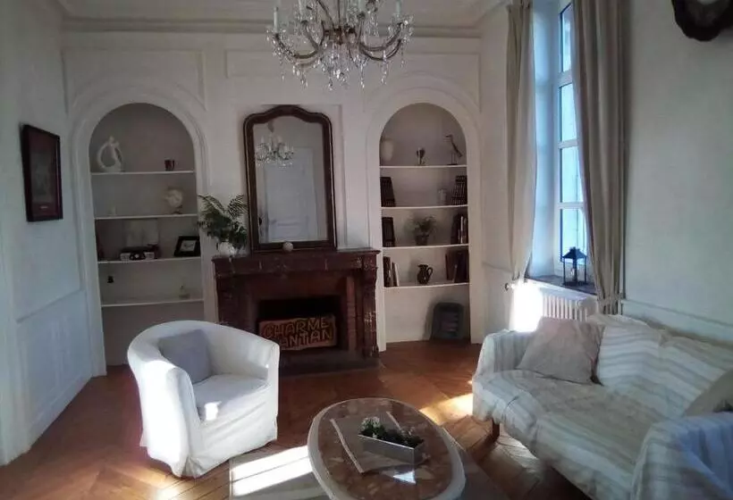 ベッドアンドブレックファースト Charme D Antan