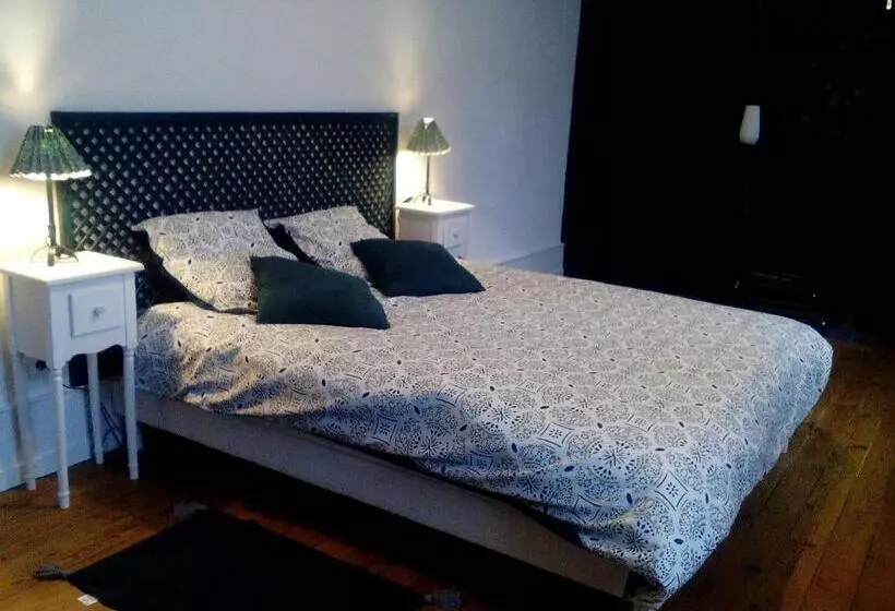 ベッドアンドブレックファースト Charme D Antan