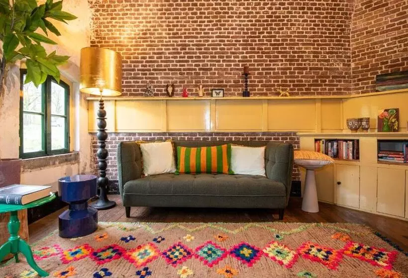 ホテル Fort Vurig