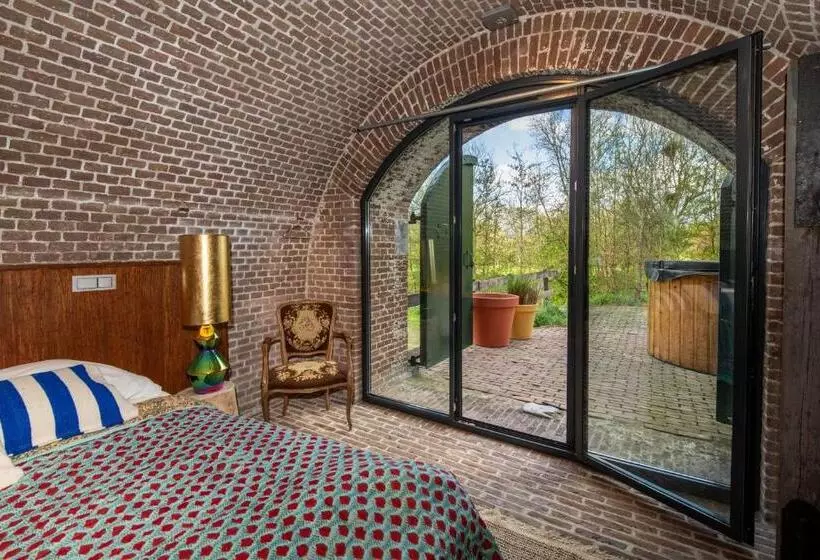 ホテル Fort Vurig