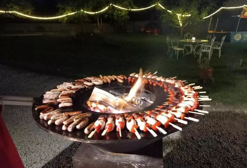 Majatalo Le Clos De Ceintres