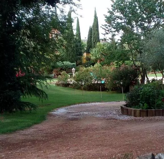 Majatalo Le Logis Saint Victor