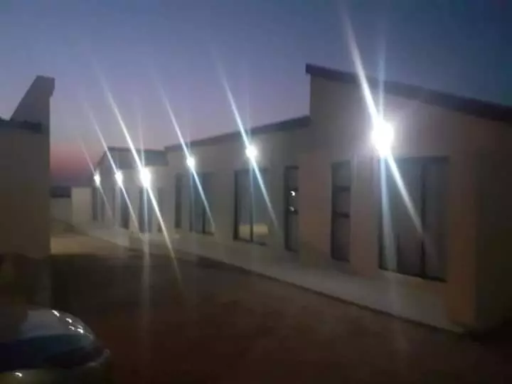 Majatalo Lesiba Guesthouse