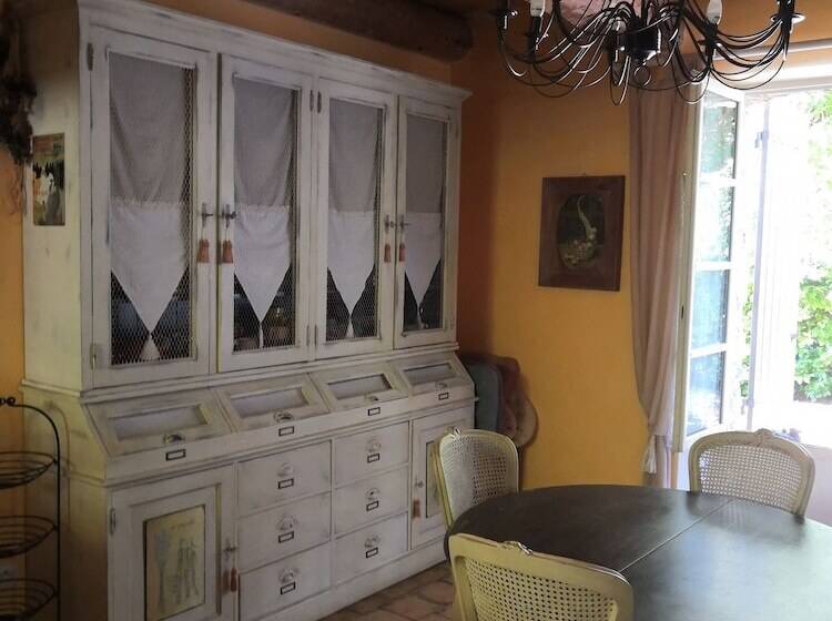 Пансион Mas En Baronnies Provençales