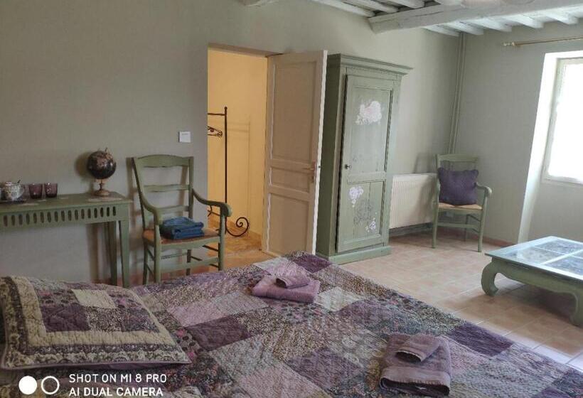 Пансион Mas En Baronnies Provençales