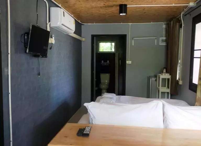 Majatalo Smile Box Coffee & Resort