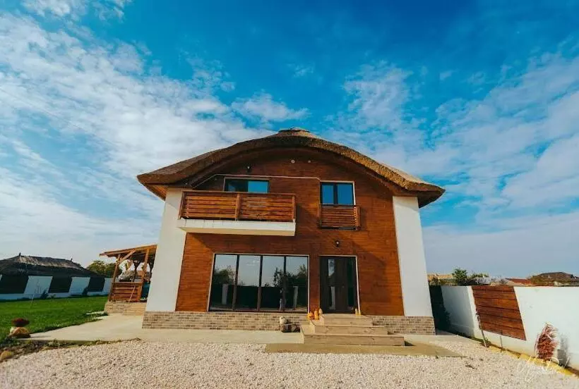 Pensiunea Căsuța Cu Stuf